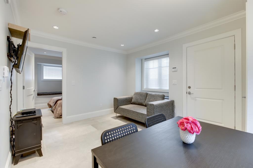Villa New Urban Modern Main St. Coach House Vancouver Exterior foto